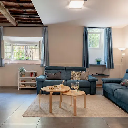 Apartment Loft Il Chiostro Della Cattedrale Lucca